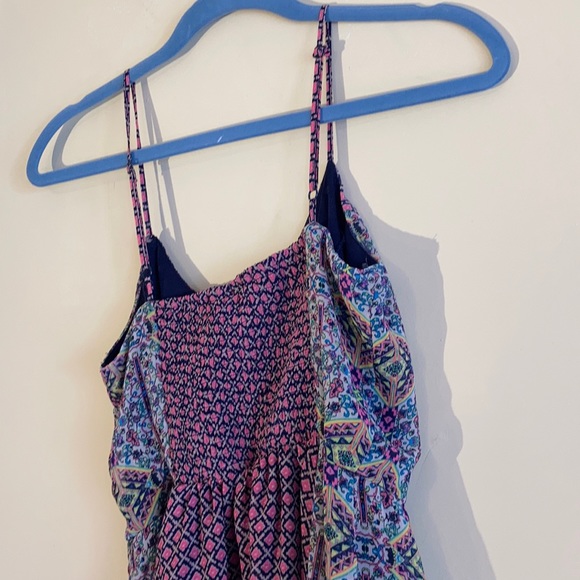 Patterned Dress - Picture 6 of 6